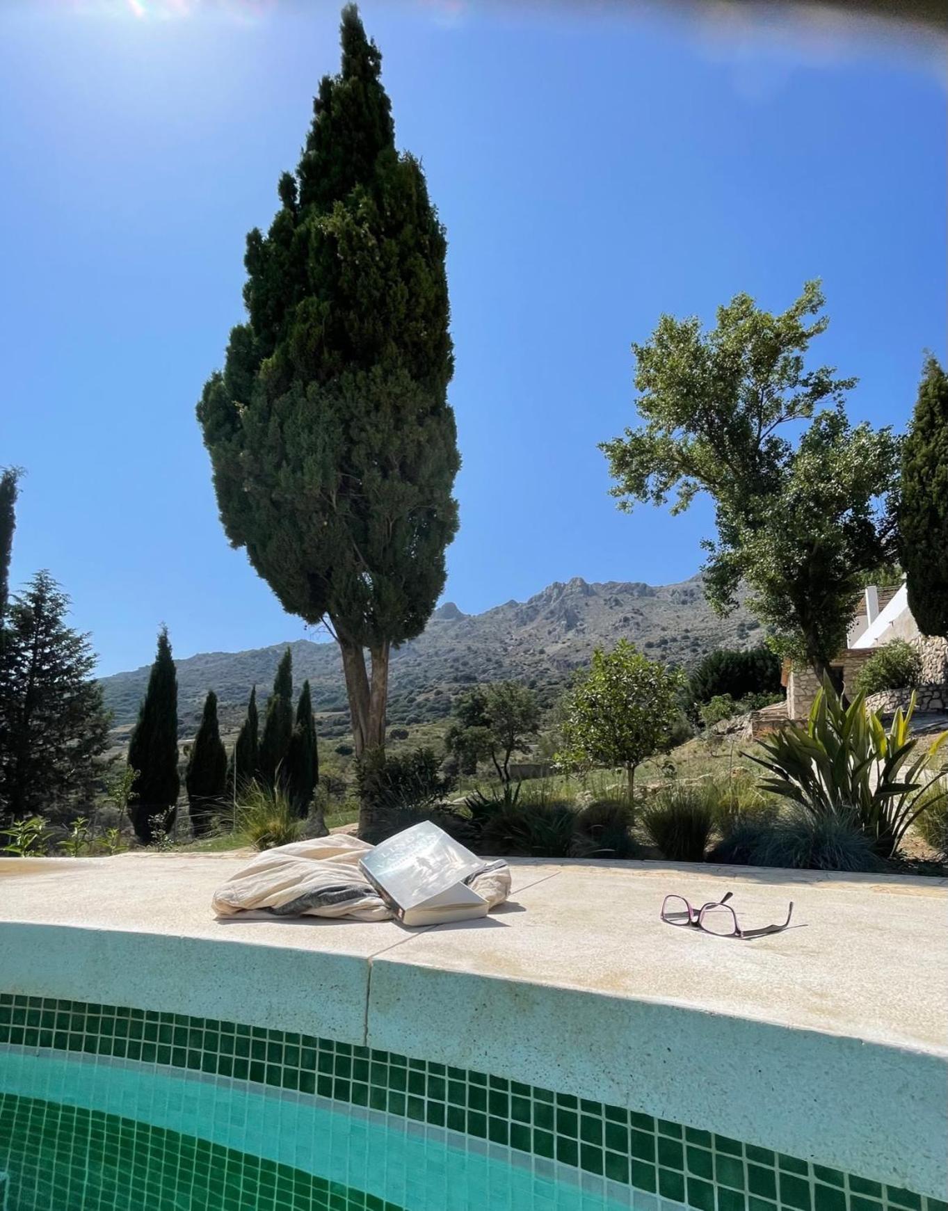 Cortijo Rancho Verde Колменар Екстериор снимка